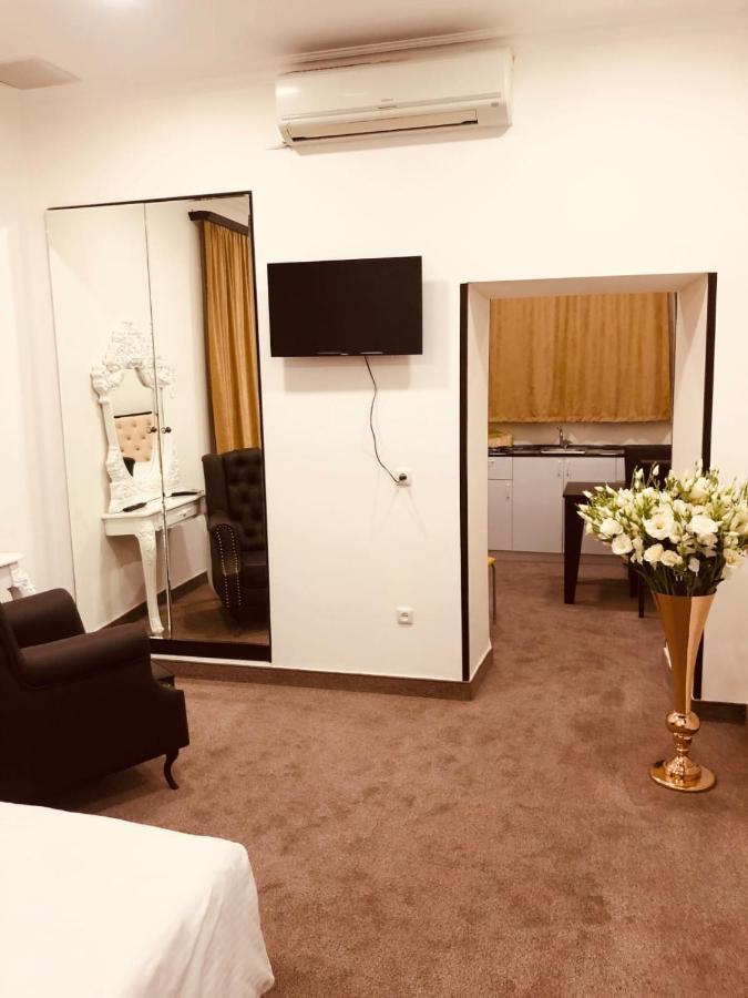 It Hotel Tumanyan Street Erevan Exterior foto